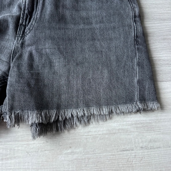 ALLSAINTS Yanni Denim Shorts Gray W27 Raw Hem Distressed - Picture 16 of 16